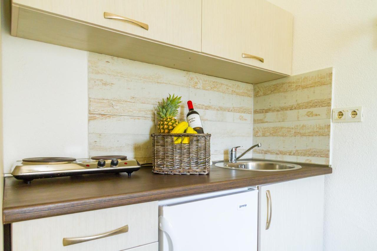 Belane Apartments Tivat Ngoại thất bức ảnh