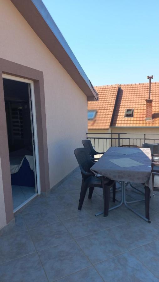 Belane Apartments Tivat Ngoại thất bức ảnh