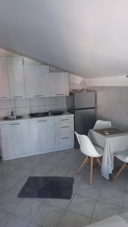 Belane Apartments Tivat Ngoại thất bức ảnh