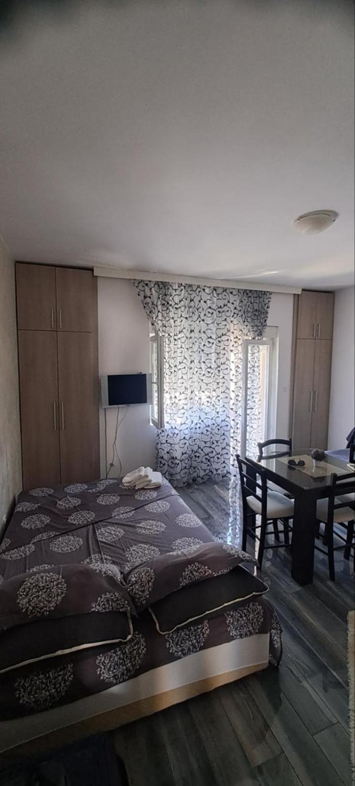 Belane Apartments Tivat Ngoại thất bức ảnh