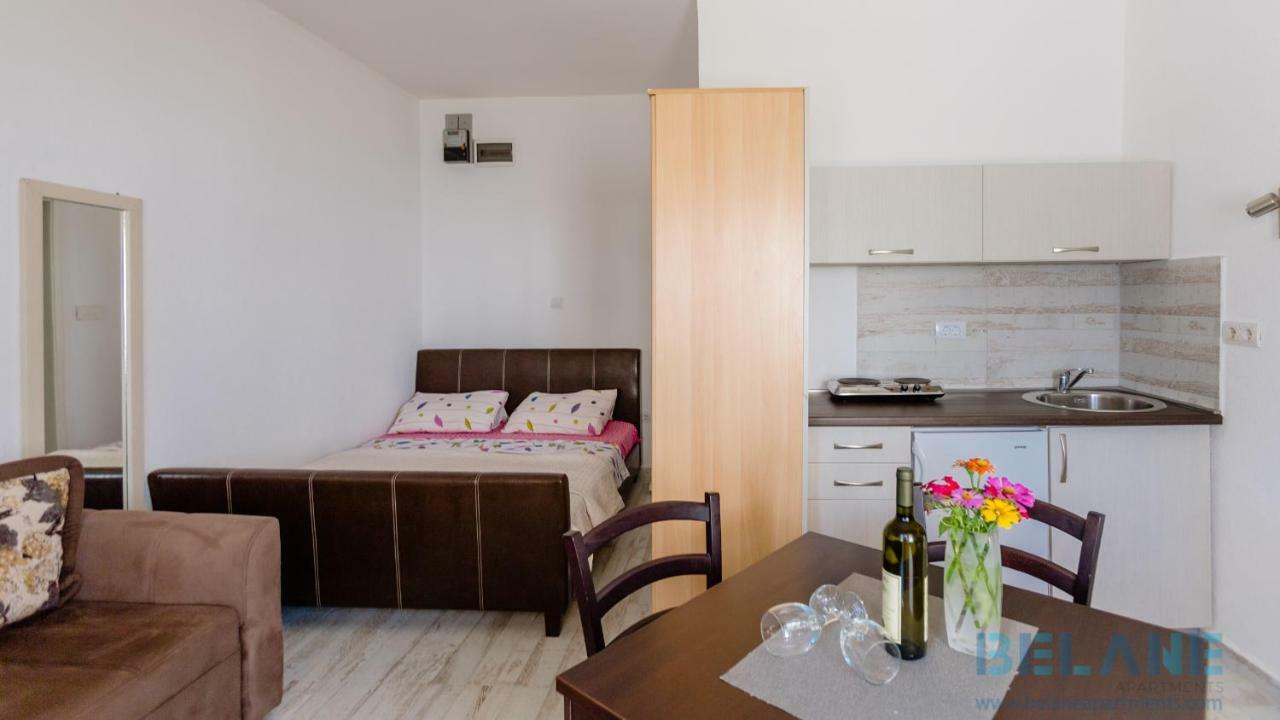Belane Apartments Tivat Ngoại thất bức ảnh